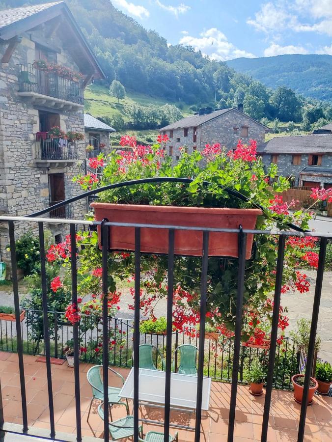 Apart. Casa Juaneta Pirineo-Ordesa Broto Luaran gambar